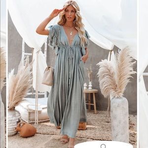 ViciCollection Anika Maxi Dress